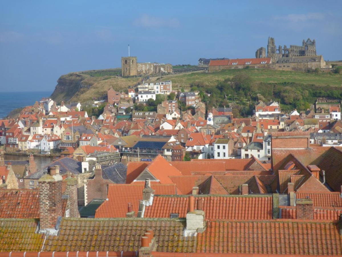 Villa Araucaria House Whitby Exterior foto